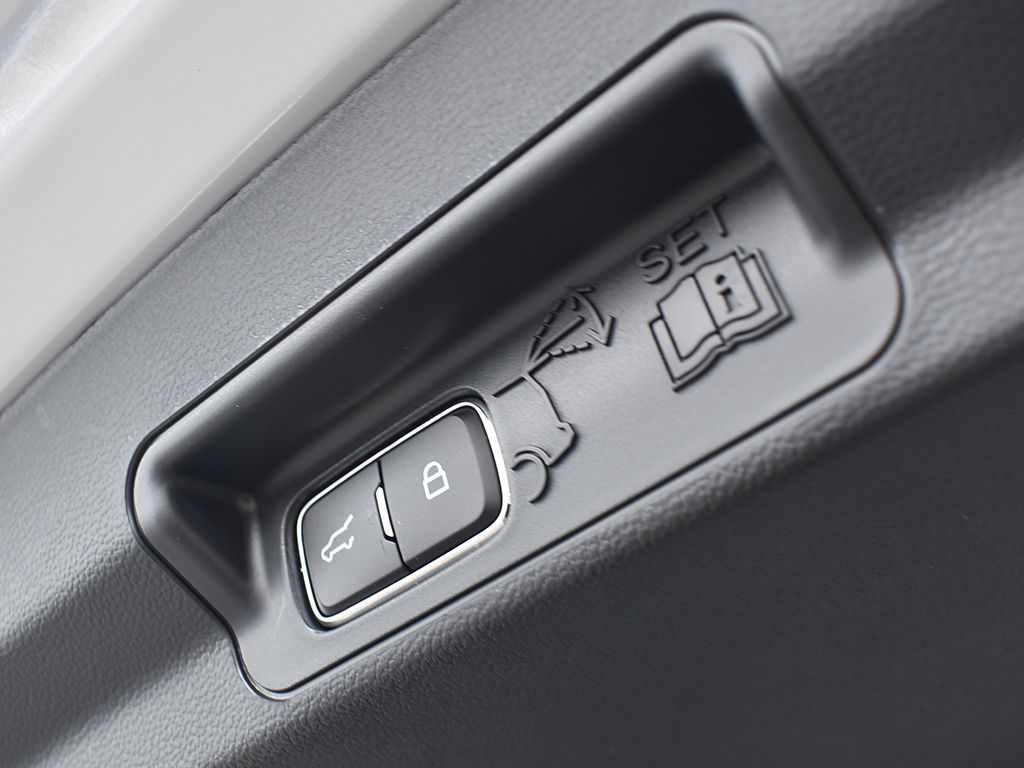 New 2026 Ford Explorer - photo 30