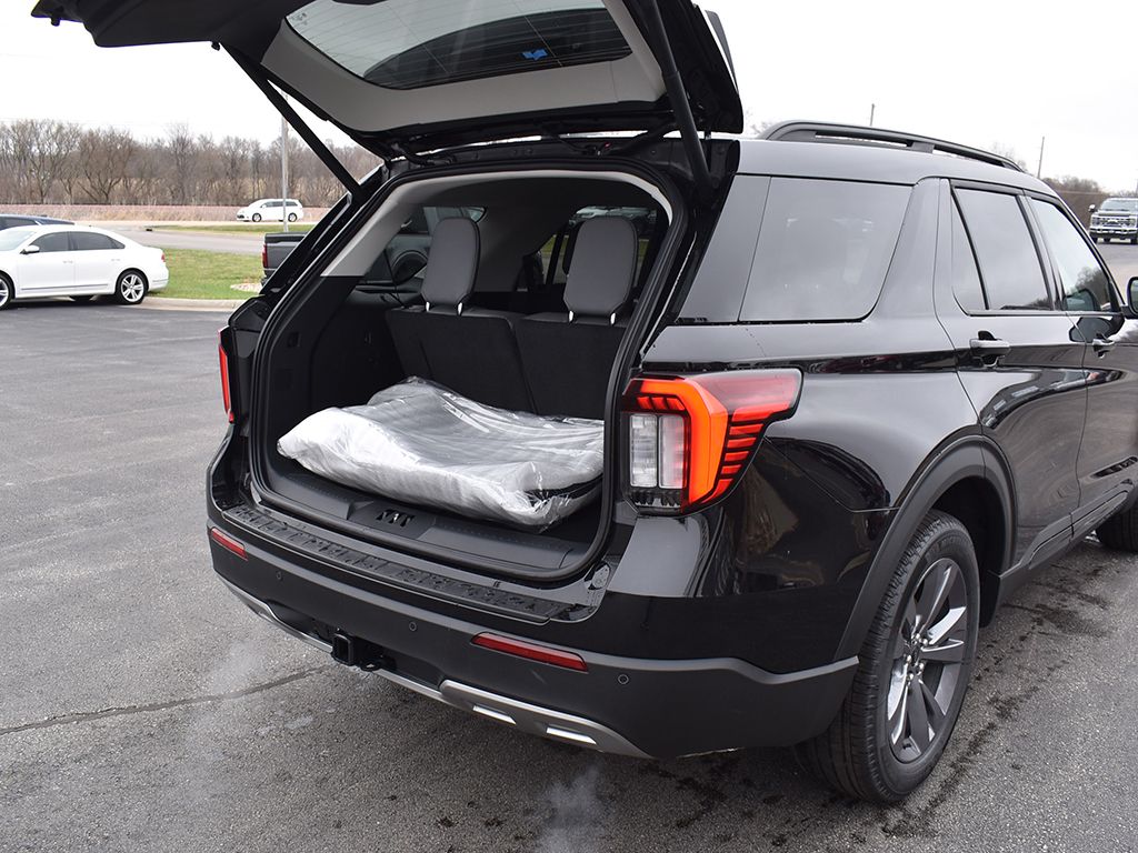 New 2026 Ford Explorer - photo 31