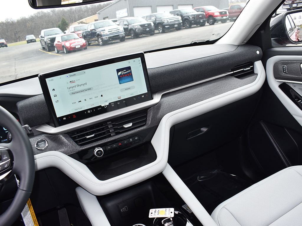 New 2026 Ford Explorer - photo 20
