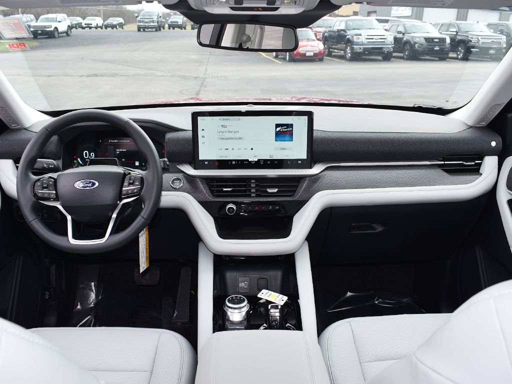 New 2026 Ford Explorer - photo 6