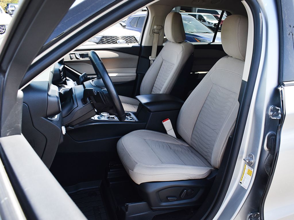 Used 2020 Ford Explorer - photo 4