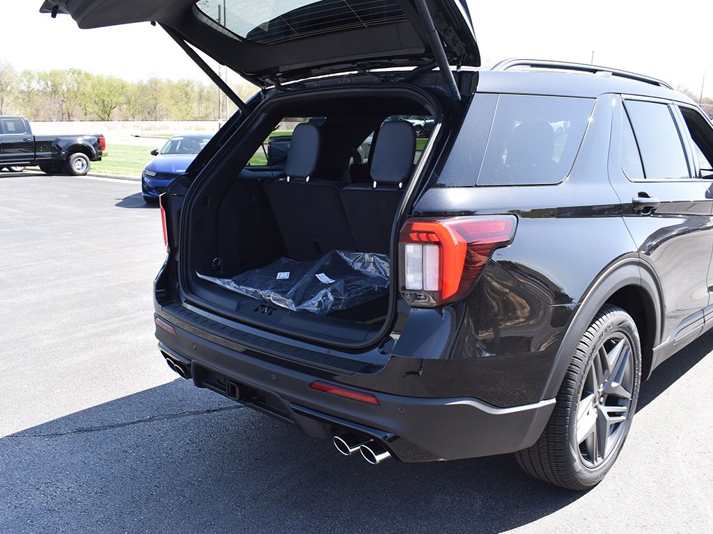 New 2026 Ford Explorer - photo 30