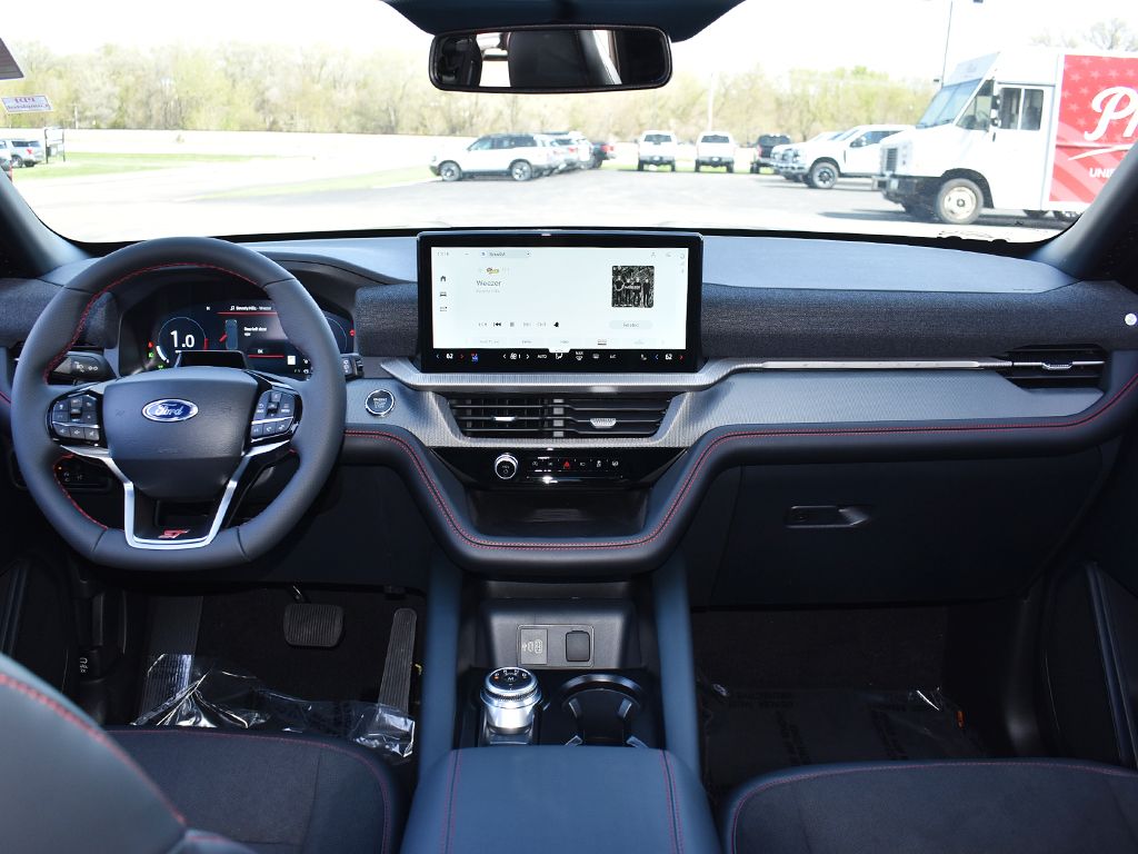 New 2026 Ford Explorer - photo 6