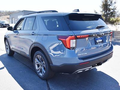 New 2026 Ford Explorer - photo 2