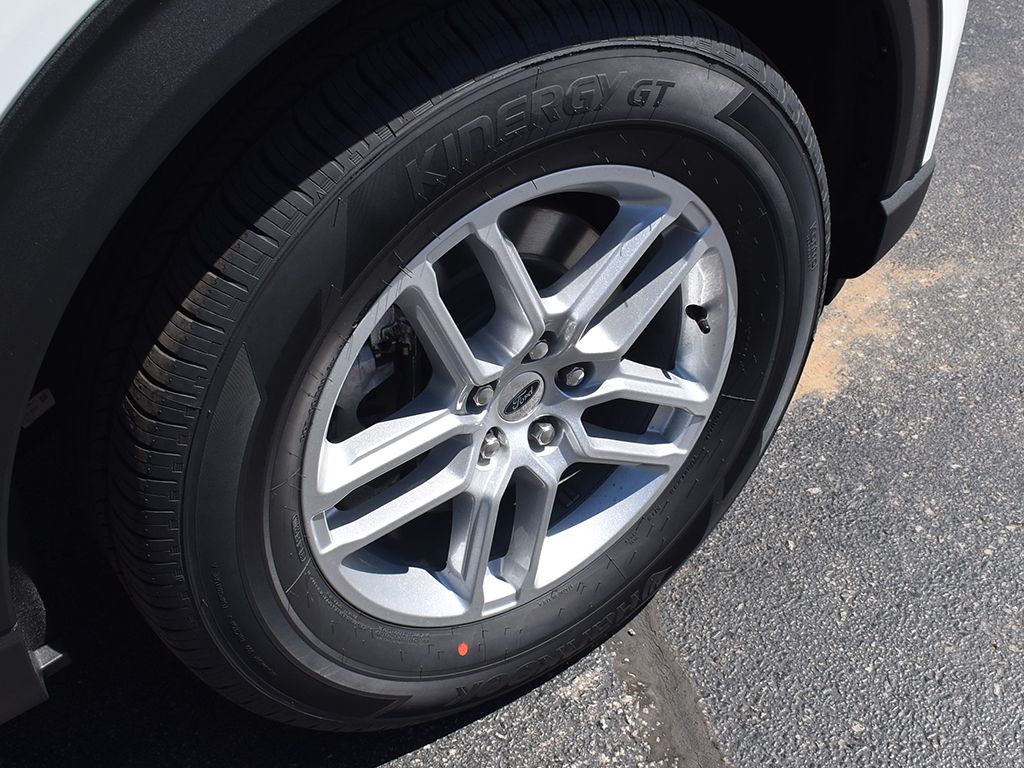 New 2026 Ford Explorer - photo 13