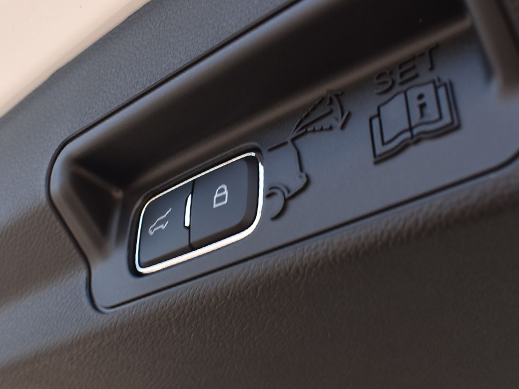 New 2026 Ford Explorer - photo 29