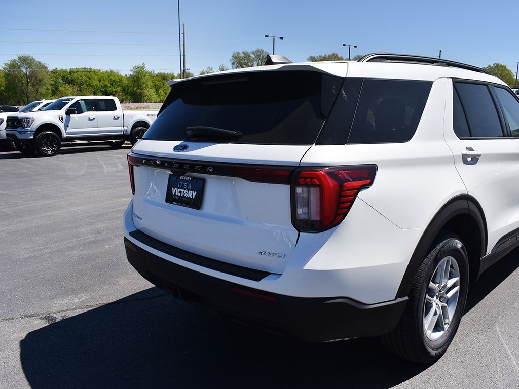 New 2026 Ford Explorer - photo 32