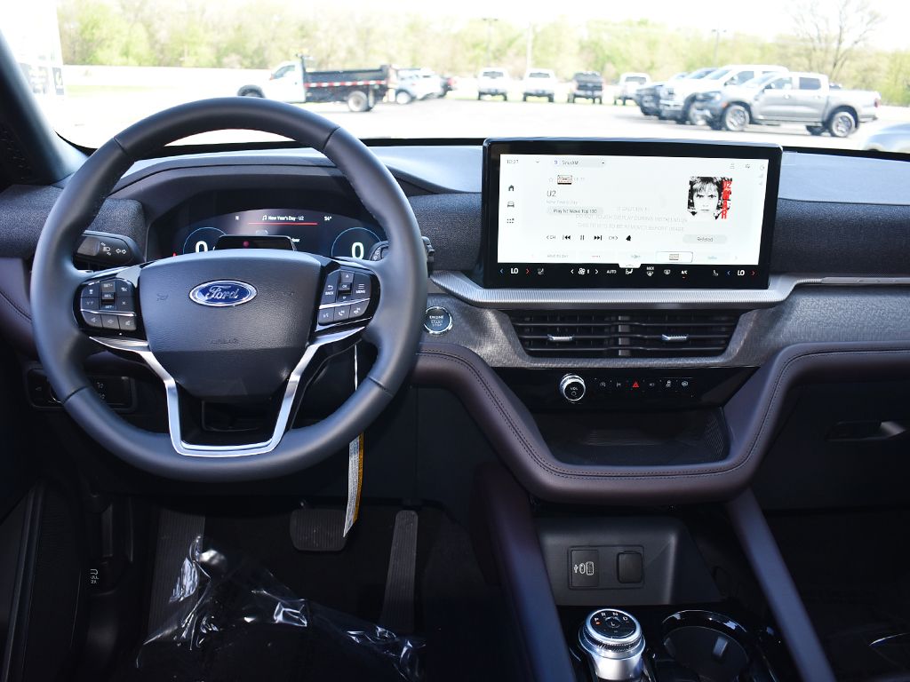 New 2026 Ford Explorer - photo 19
