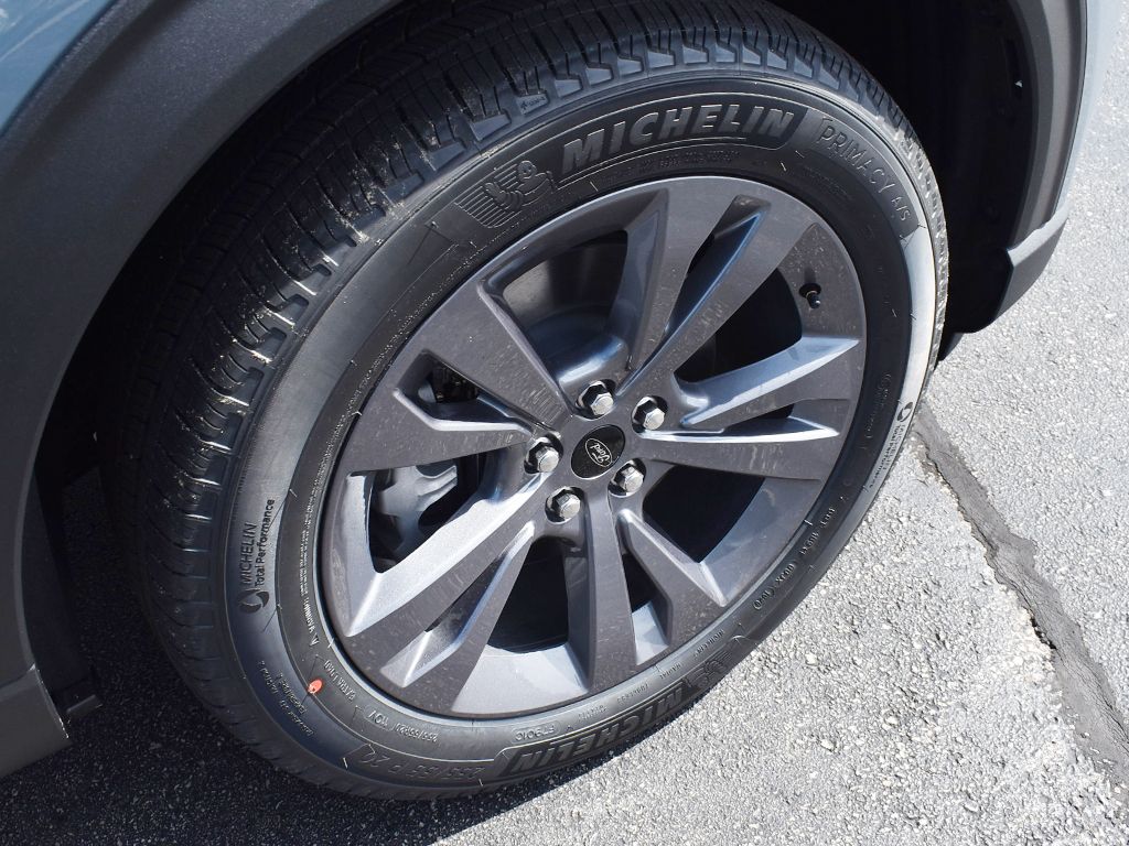 New 2026 Ford Explorer - photo 13