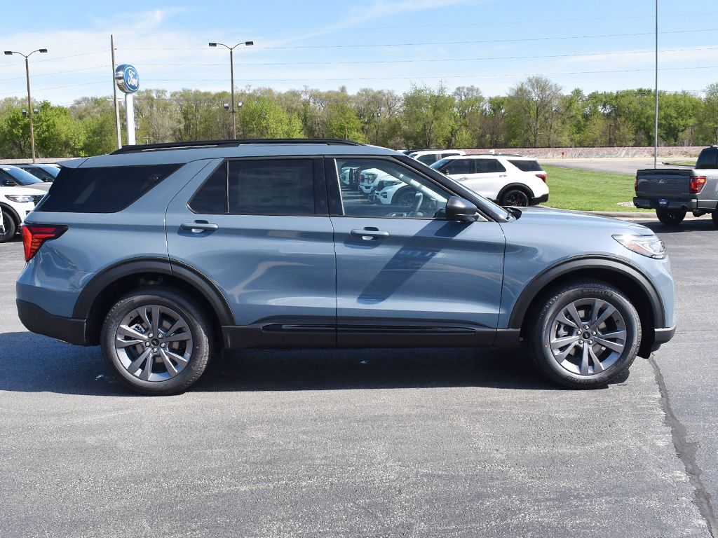New 2026 Ford Explorer - photo 16