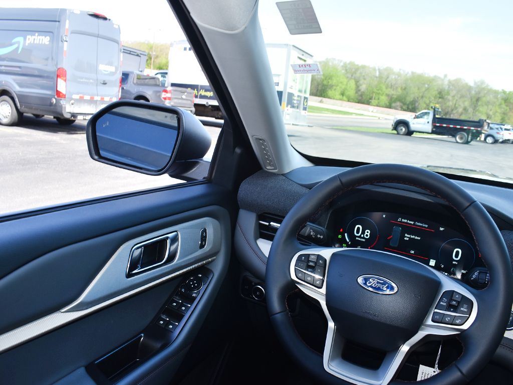 New 2026 Ford Explorer - photo 21