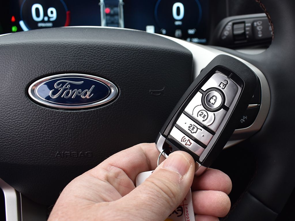 New 2026 Ford Explorer - photo 14