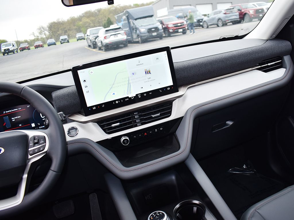 New 2026 Ford Explorer - photo 20