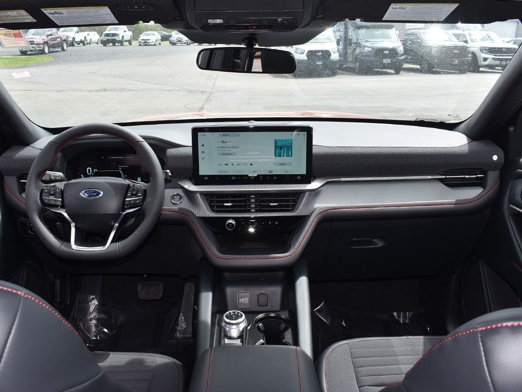 New 2026 Ford Explorer - photo 3