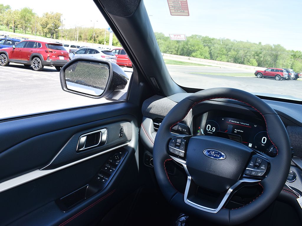 New 2026 Ford Explorer - photo 21