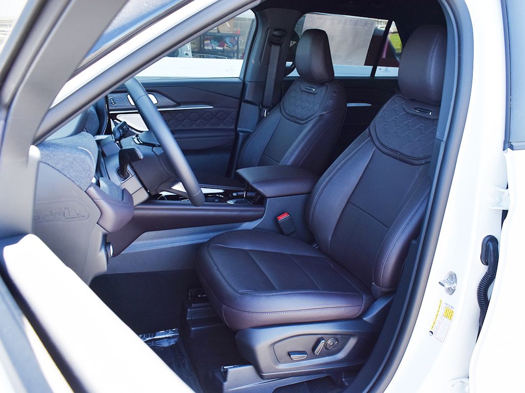 New 2026 Ford Explorer - photo 6