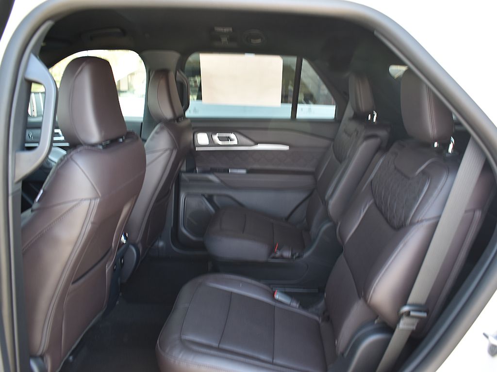 New 2026 Ford Explorer - photo 7