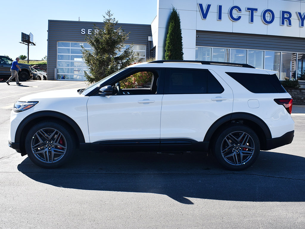 New 2027 Ford Explorer - photo 2