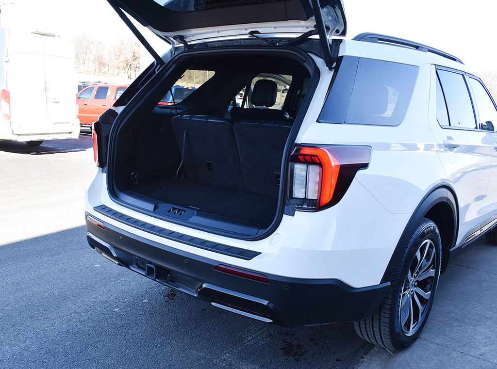Used 2025 Ford Explorer - photo 31
