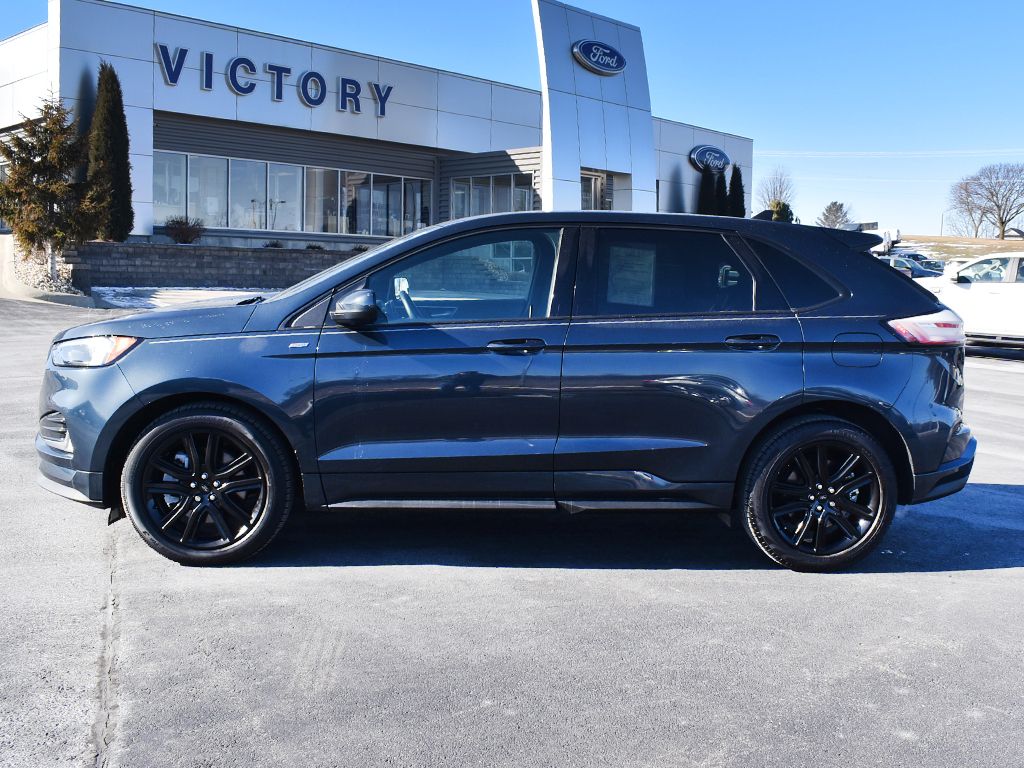 Used 2024 Ford Edge - photo 2