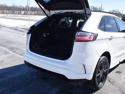 Used 2023 Ford Edge - photo 1