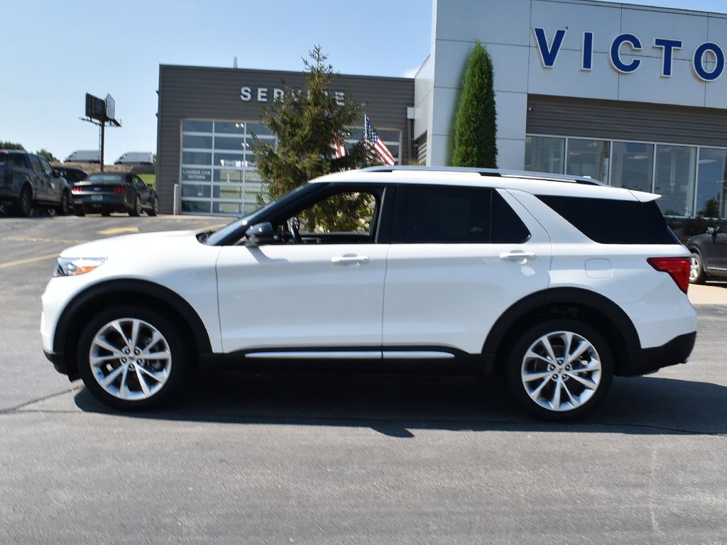 Used 2023 Ford Explorer - photo 2