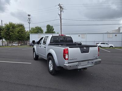 Used 2017 Nissan Frontier SV Crew Cab 4WD Pickup for sale #D429236A - photo 2