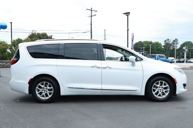 Used 2020 Chrysler Pacifica - photo 6