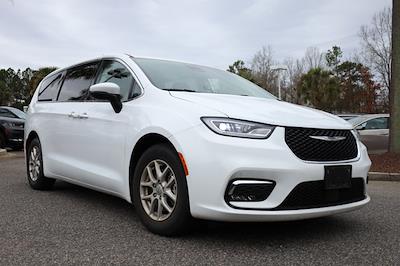 Used 2023 Chrysler Pacifica Touring L Minivan for sale #J2956 - photo 1