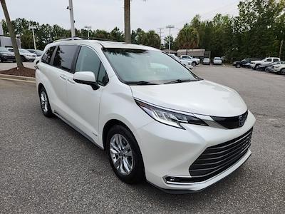 Used 2021 Toyota Sienna Unspecified FWD Minivan for sale #JS0214 - photo 1