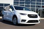 Used 2022 Chrysler Pacifica Touring L Minivan for sale #P8513 - photo 5