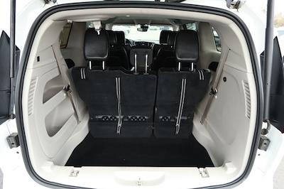Used 2024 Chrysler Pacifica Touring L Minivan for sale #P8562 - photo 2