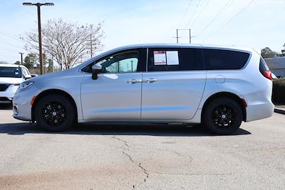 Used 2023 Chrysler Pacifica - photo 1