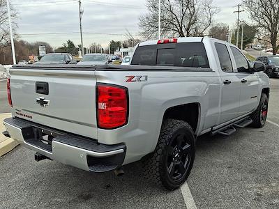 Used 2018 Chevrolet Silverado 1500 - photo 1