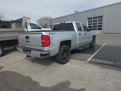 Used 2018 Chevrolet Silverado 1500 - photo 1