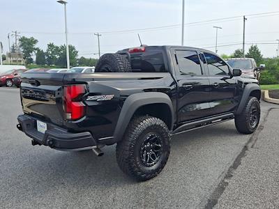2024 Chevrolet Colorado Crew Cab 4WD Pickup for sale #20242897 - photo 2