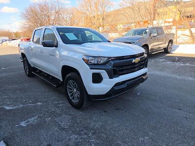 Used 2025 Chevrolet Colorado - photo 1