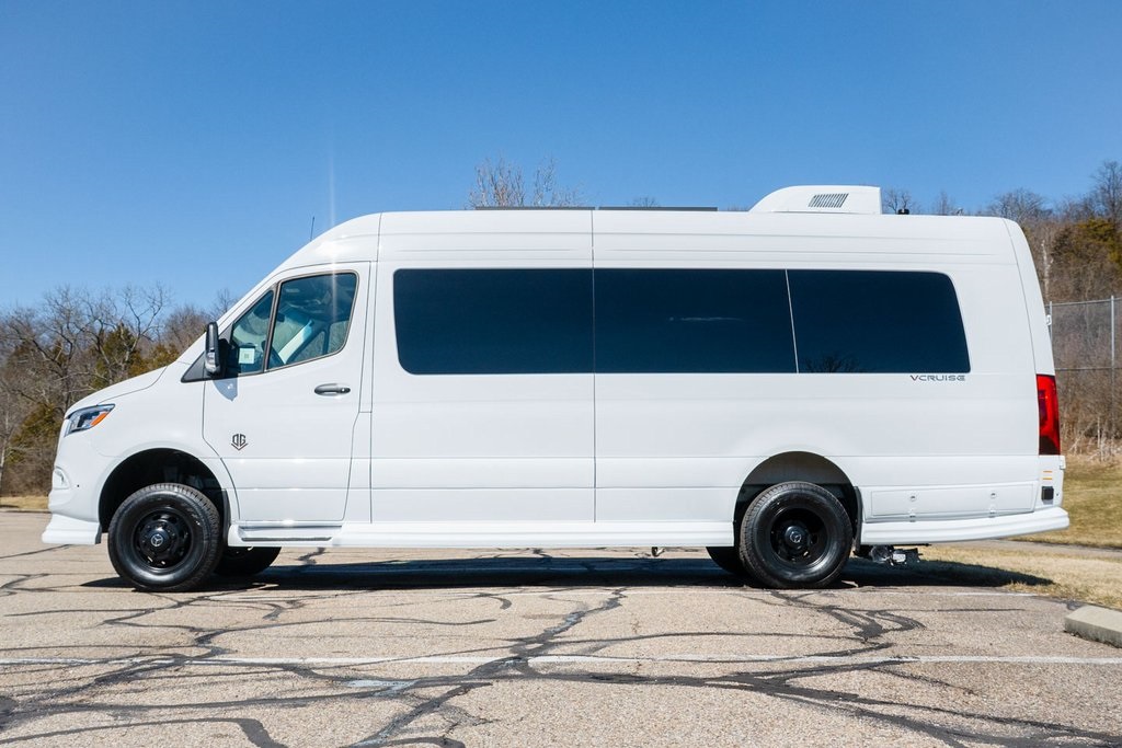 Luxury Bespoke Coach Sprinter For Sale New 2024 Mercedes-Benz