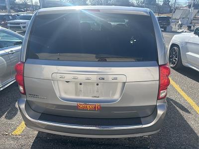 Used 2017 Dodge Grand Caravan - photo 1