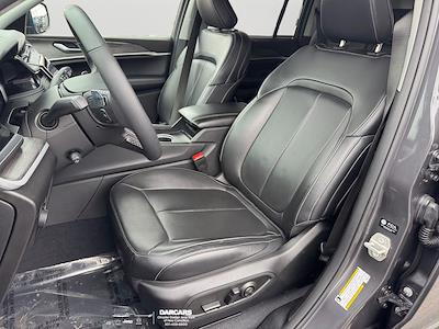 Used 2023 Jeep Grand Cherokee 4xe - photo 1