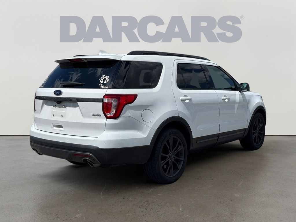 Used 2017 Ford Explorer - photo 8