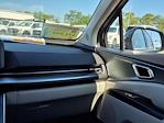Used 2024 Kia Carnival LX FWD Minivan for sale #00P25626 - photo 18
