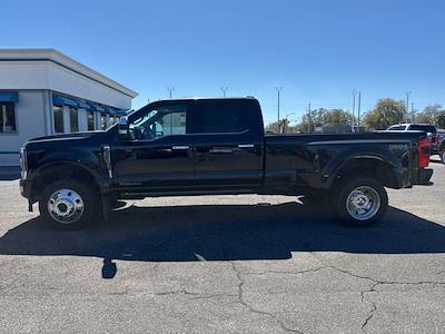 Used 2025 Ford F-450 - photo 1