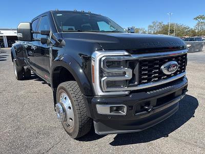Used 2025 Ford F-450 - photo 1