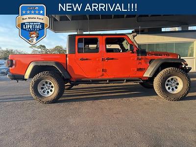 Used 2020 Jeep Gladiator - photo 1