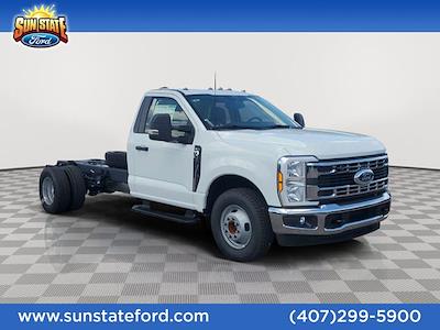 2025 Ford F-350 Regular Cab DRW RWD Cab Chassis for sale #D04328 - photo 1