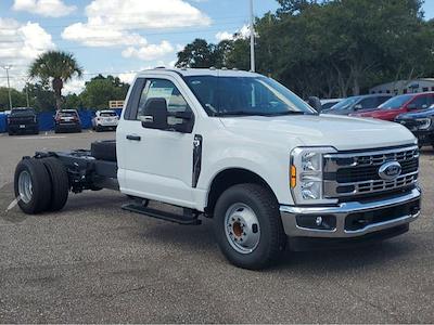 2025 Ford F-350 Regular Cab DRW 4x2 Cab Chassis for sale #D24602 - photo 1