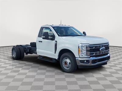 New 2025 Ford F-350 - photo 1