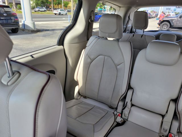 Used 2017 Chrysler Pacifica - photo 18