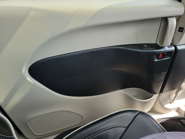Used 2023 Chrysler Pacifica - photo 19